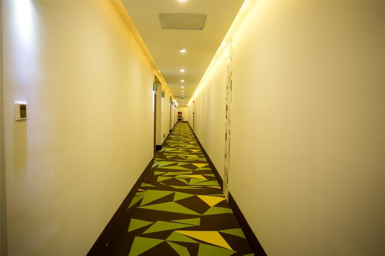 青皮树河北省廊坊市安次区师范学院酒店 外观 照片